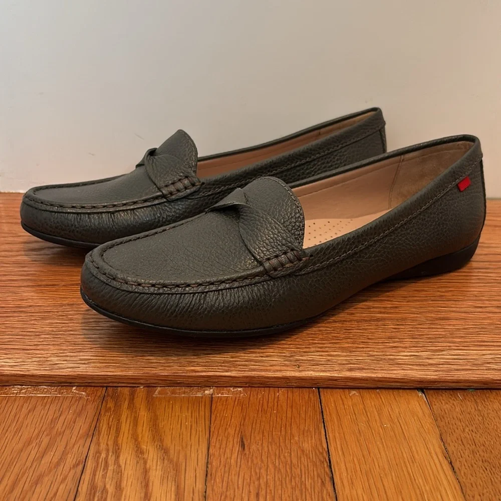 MJNY by Marc Joseph Beverely Road pebbled leather loafers in green / gray - Picture 4 of 15